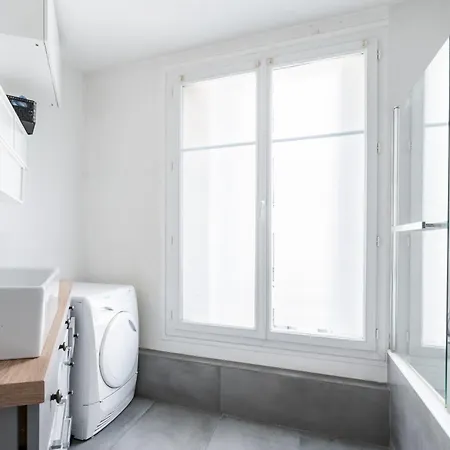 Apartment Elegant 15 *